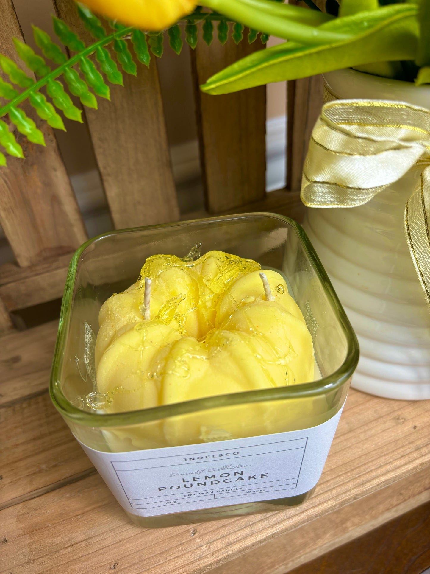 Lemon pound cake